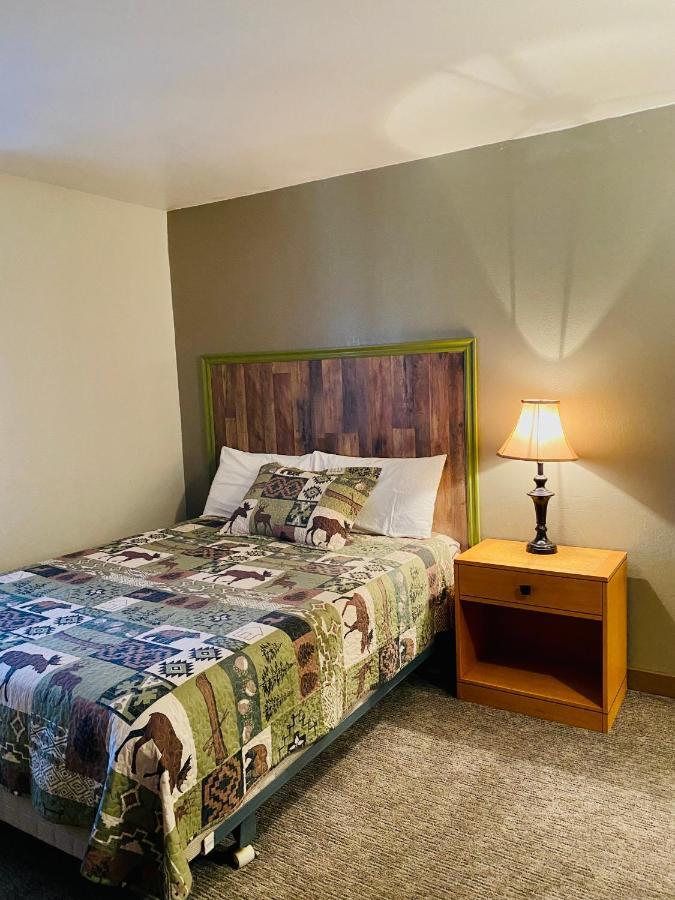 Rangely Moosehead Lodge מראה חיצוני תמונה