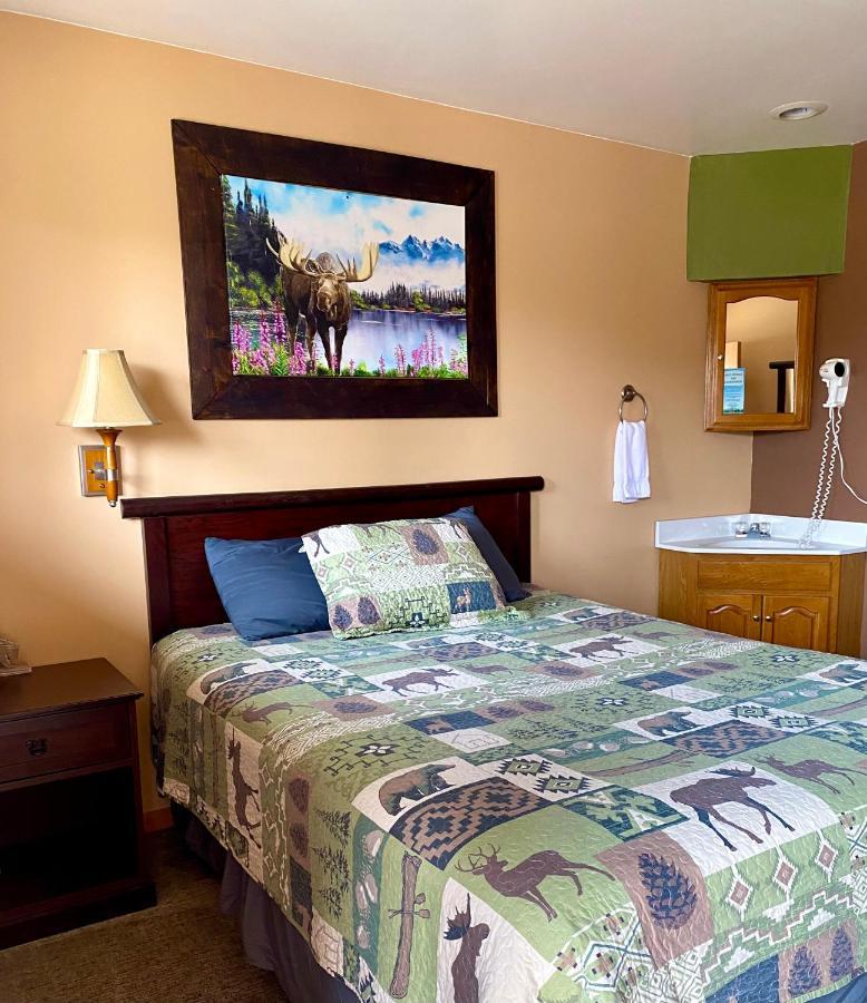 Rangely Moosehead Lodge מראה חיצוני תמונה