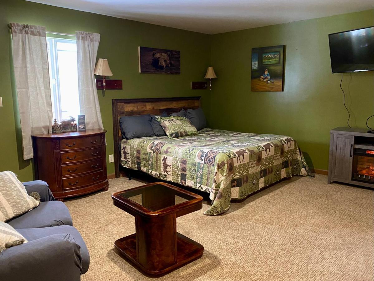 Rangely Moosehead Lodge מראה חיצוני תמונה