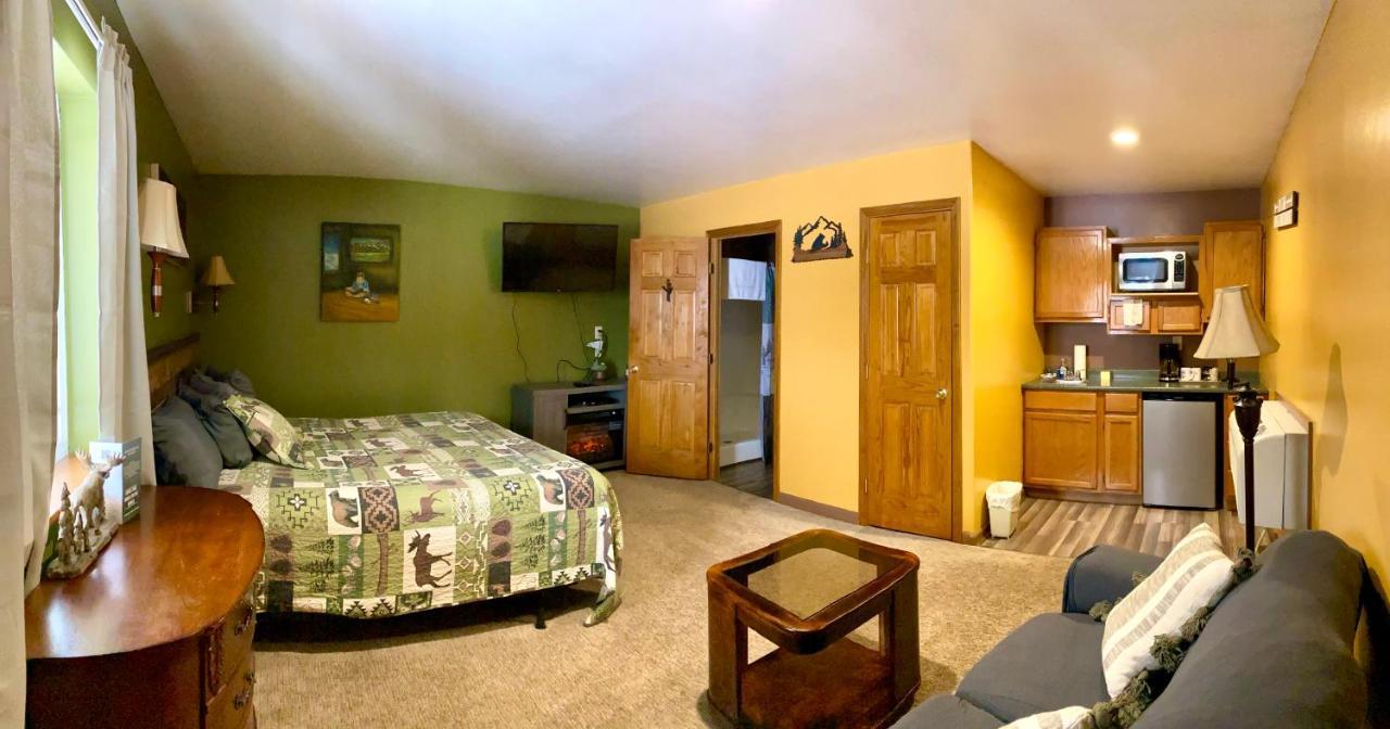 Rangely Moosehead Lodge מראה חיצוני תמונה